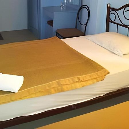 Centaur Inn Hotel Бангкок Екстер'єр фото